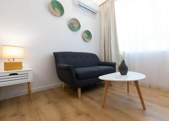 Minimal Apartment In Plaka